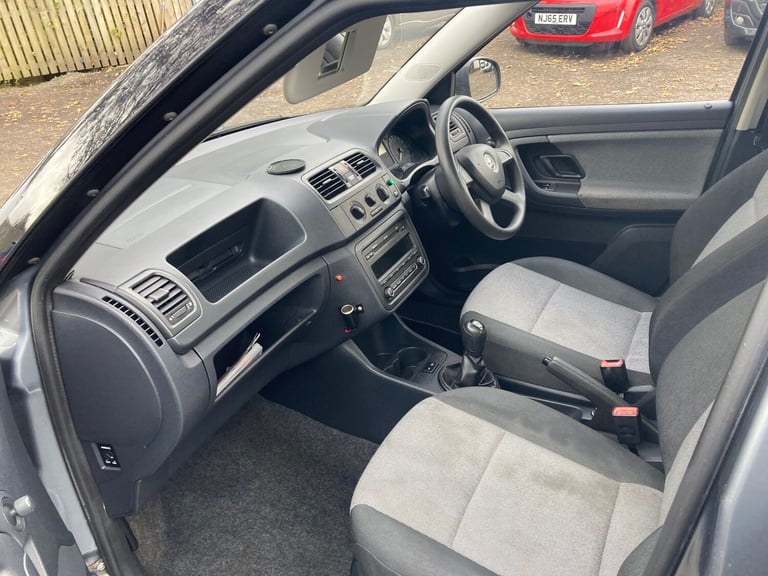 2013 Skoda Fabia 1.2 12V 60 S 5dr HATCHBACK Petrol Manual
