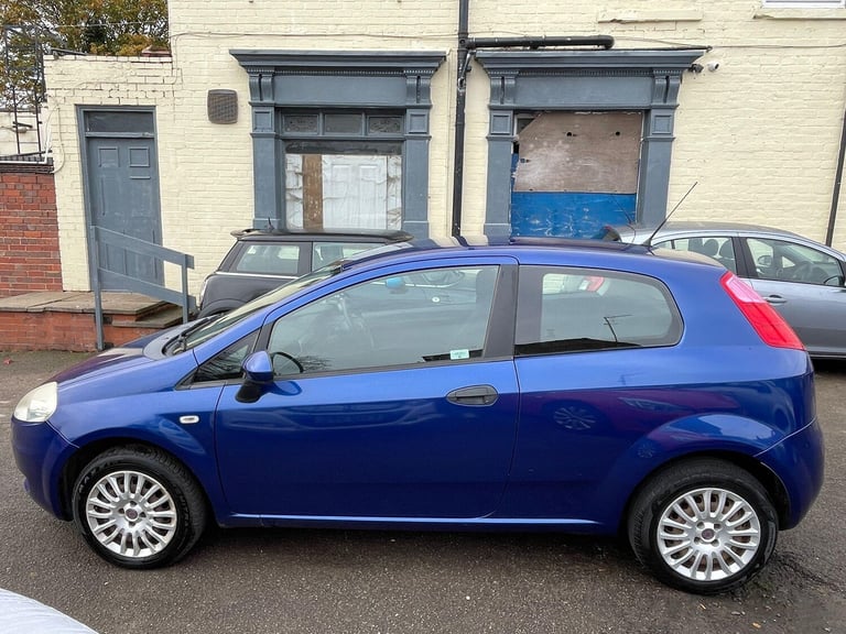 2009 Fiat Grande Punto 1.4 Active Auto Euro 4 3dr HATCHBACK Petrol Automatic