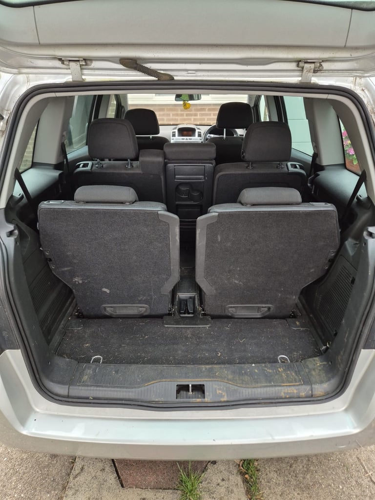 Vauxhall, ZAFIRA, MPV, 2009, Manual, 1910 (cc), 5 doors