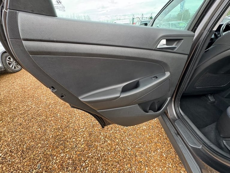 2016 Hyundai TUCSON 1.7 CRDi Blue Drive SE Nav SUV 5dr Diesel Manual Euro 6 (s/s) (116 ps) Diesel...