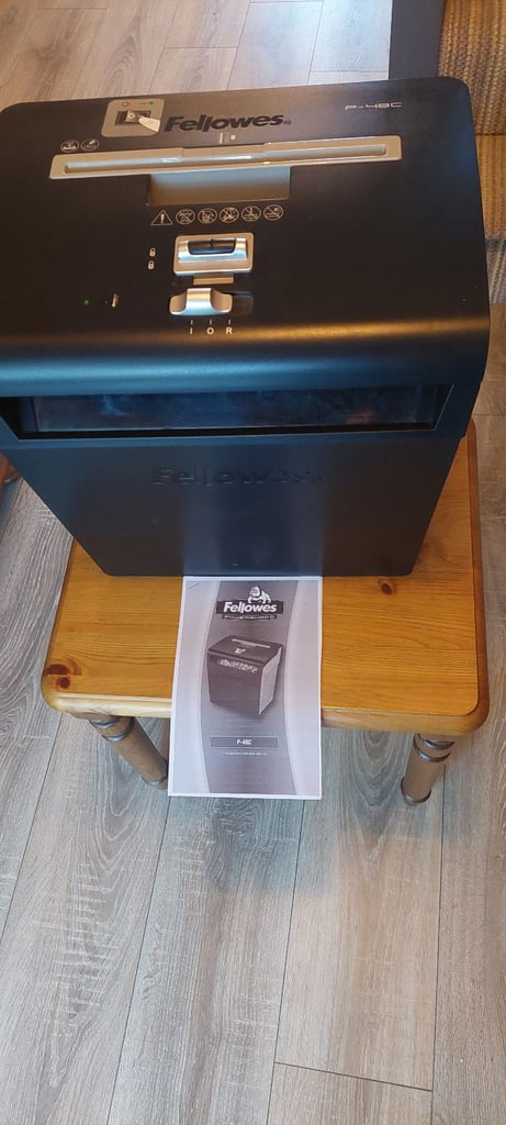 image for FELLOWES P-48C PAPER SHREDDER 