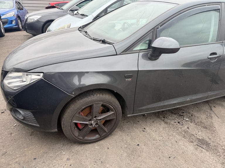 Breaking seat Ibiza black for parts 2010