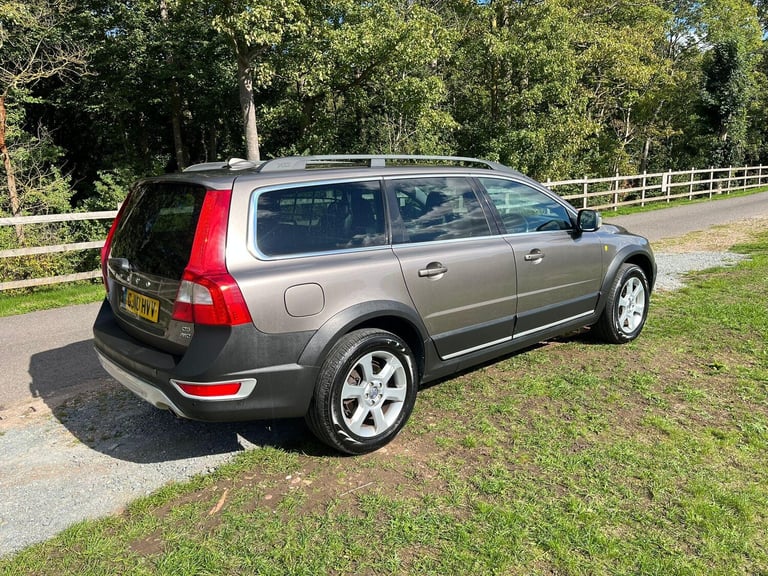 2010 Volvo XC70 2.4 D5 SE Geartronic AWD Euro 5 5dr ESTATE Diesel Automatic