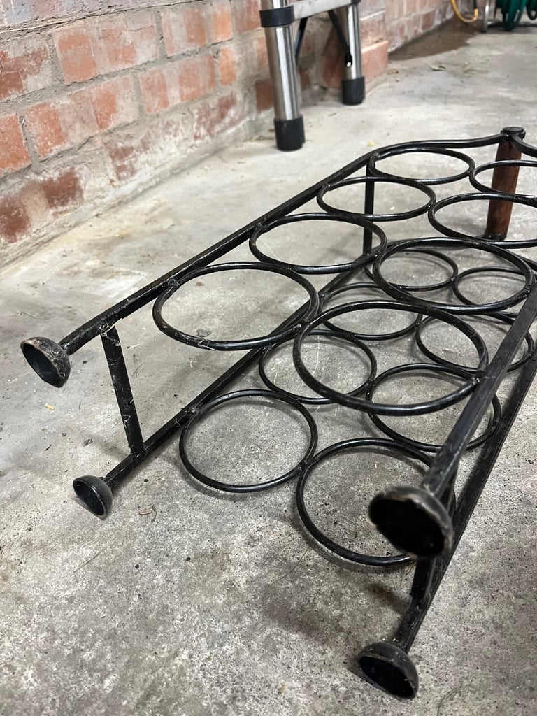 Wine holder