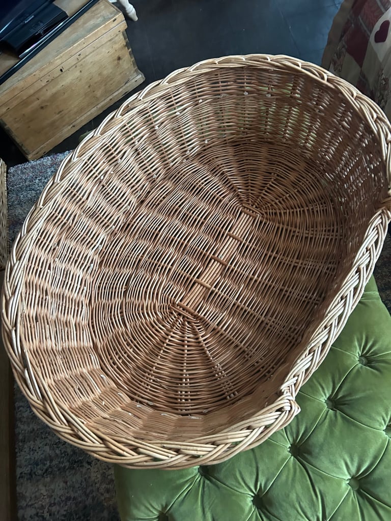 Large dog basket