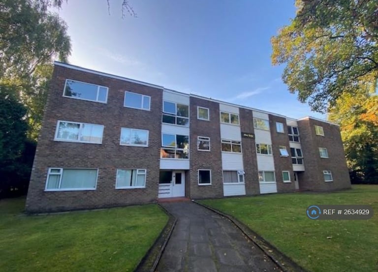 image for 1 bedroom flat in Heaton Moor Road, Stockport, SK4 (1 bed) (#2634929)