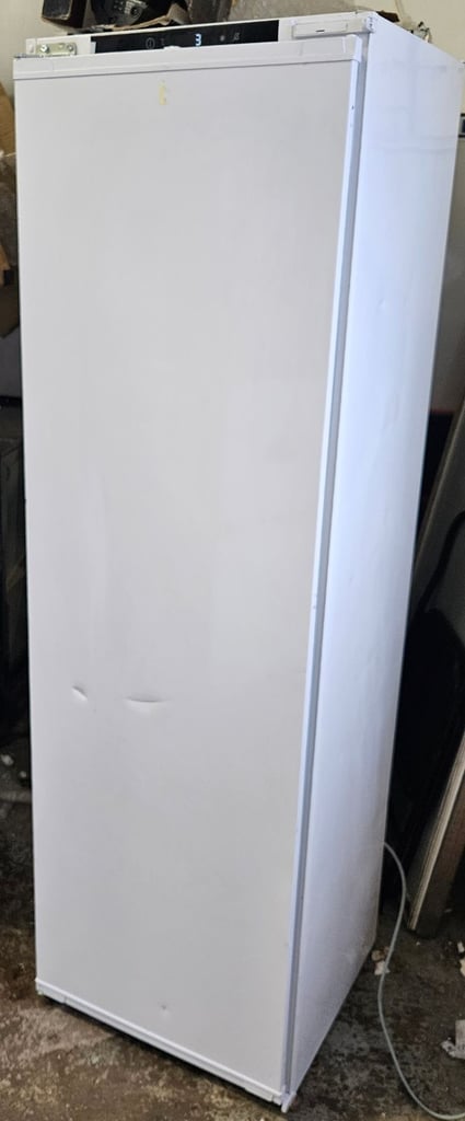 image for LAM6703 Lamona White Integrated Full Height Larder Fridge 54cm width 