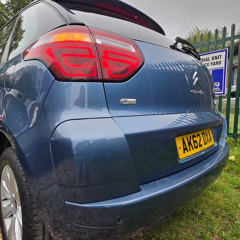 CITROEN C4 PICASSO E-HDi EDITION 1.6 DIESEL 110 BHP AUTOMATIC GEARBOX YEAR 2012 EXCELENT CONDTION!!!