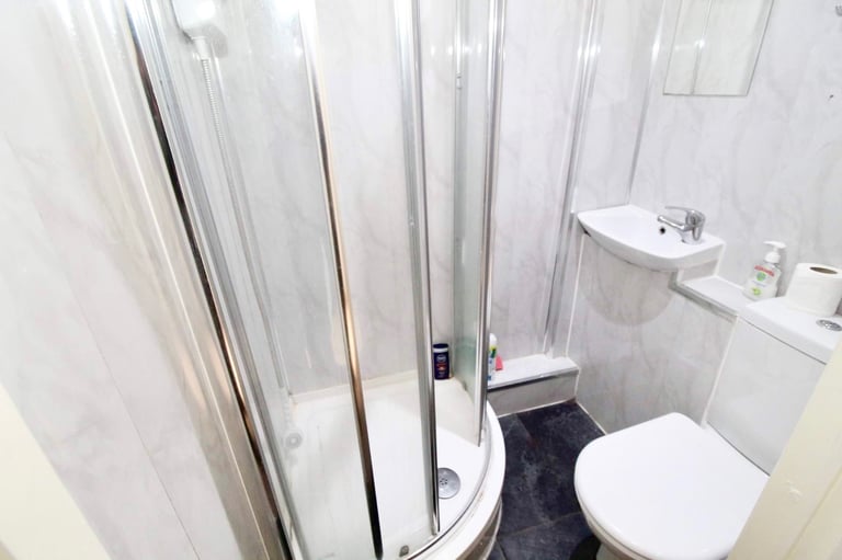 Rent 2 Double Rooms -  Ensuite Coventry CV1 