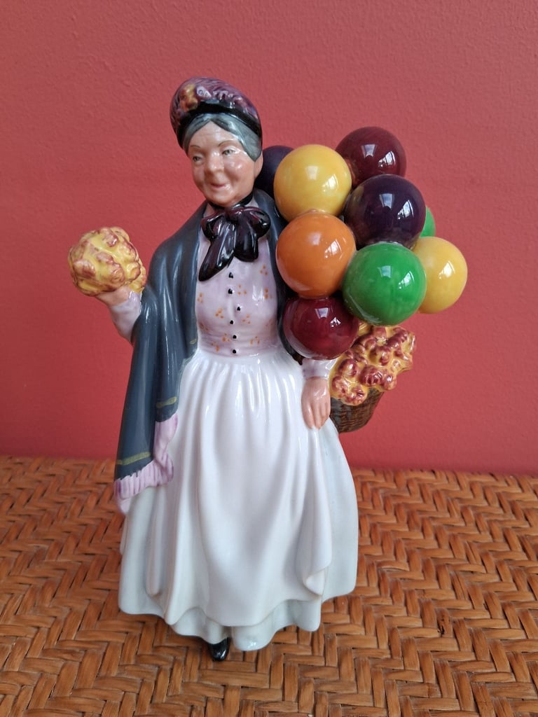 Royal Doulton figurine Lady with Balloons