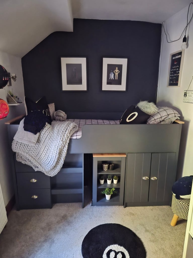 image for Mid sleeper/cabin bed
