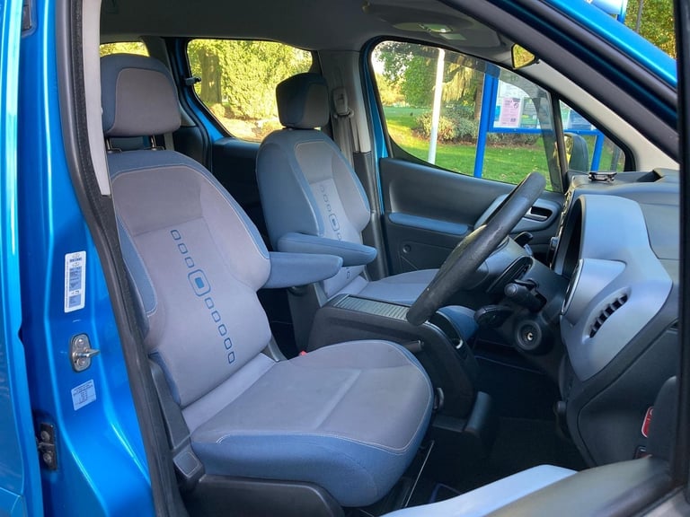 Citroen Berlingo 1.6 e-Hdi AirDream VTR MultiSpace Auto * * Diesel Automatic * *