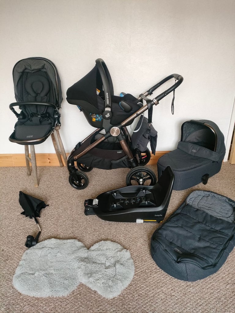 Mamas and papas ocarro onyx 