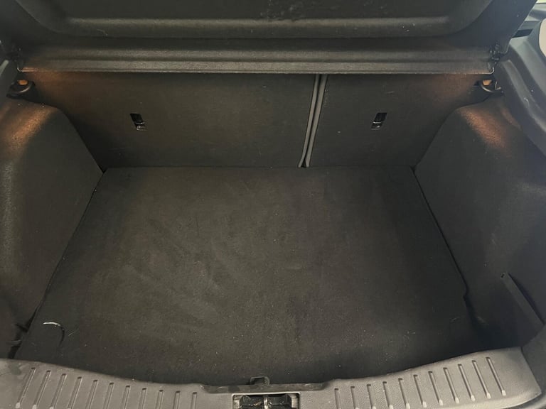 2014 Ford Focus 1.0T EcoBoost Zetec S Euro 5 (s/s) 5dr HATCHBACK Petrol Manual