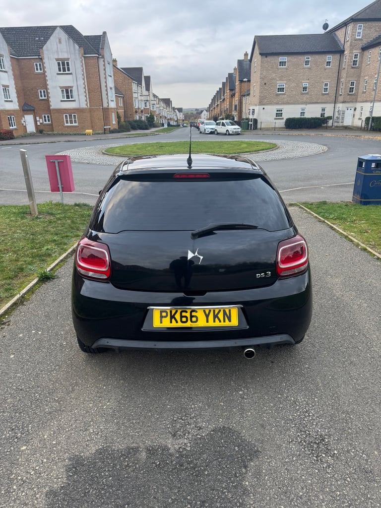 DS, DS 3, Hatchback, 2016, Manual, 1560 (cc), 3 doors