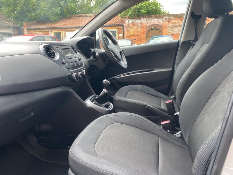 2017 Hyundai i10 1.2 SE Hatchback 5dr Petrol Manual Euro 6 (87 ps) Petrol