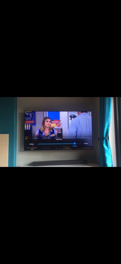 Sony Bravia 55 inch flatscreen tv
