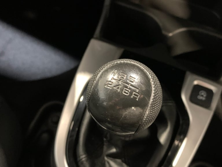 2018 18 HONDA JAZZ 1.3 I-VTEC SE NAVI HATCHBACK 5DR PETROL MANUAL EURO 6 (S/S) (