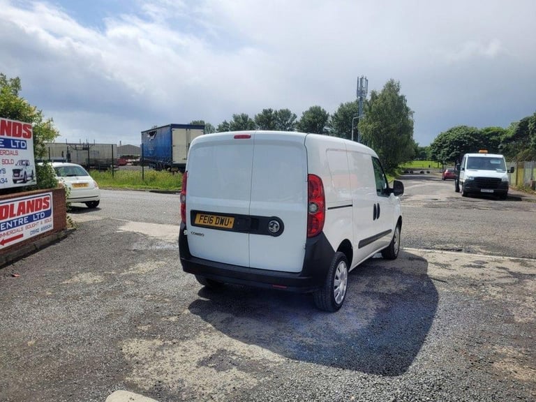 2016 ON 16 PLATE VAUXHALL COMBO 2300 L1HI CDTI SWB DIESEL CREW VAN NO VAT