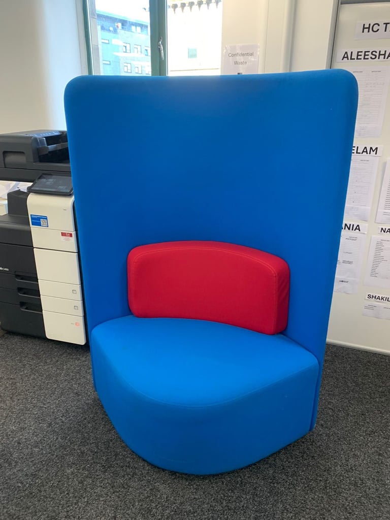 High back soft seat reception seating (6 available)  (Free delivery to Sheffield, Rotherham )