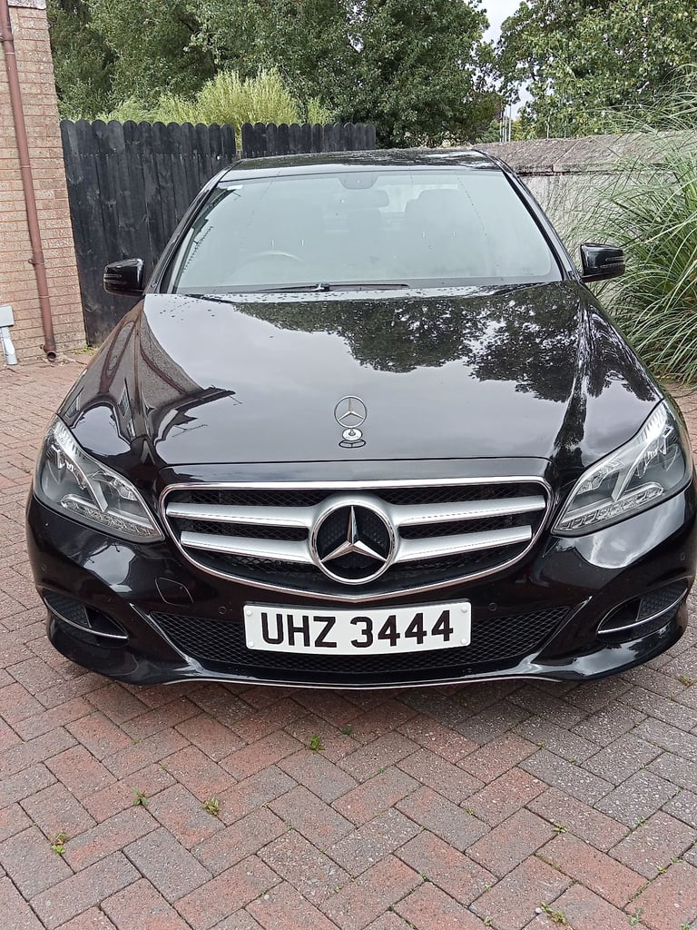 Mercedes-Benz, E CLASS, Saloon, 2013, Semi-Auto, 2143 (cc), 4 doors