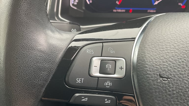 2019 Volkswagen T-Roc 1.5 TSI EVO SEL 5dr DSG HATCHBACK PETROL Automatic