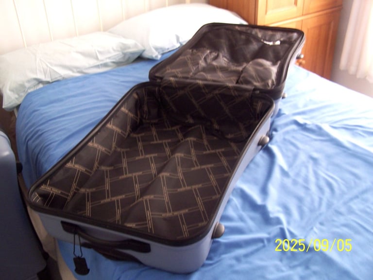 Suitcases - Two Hard Shell