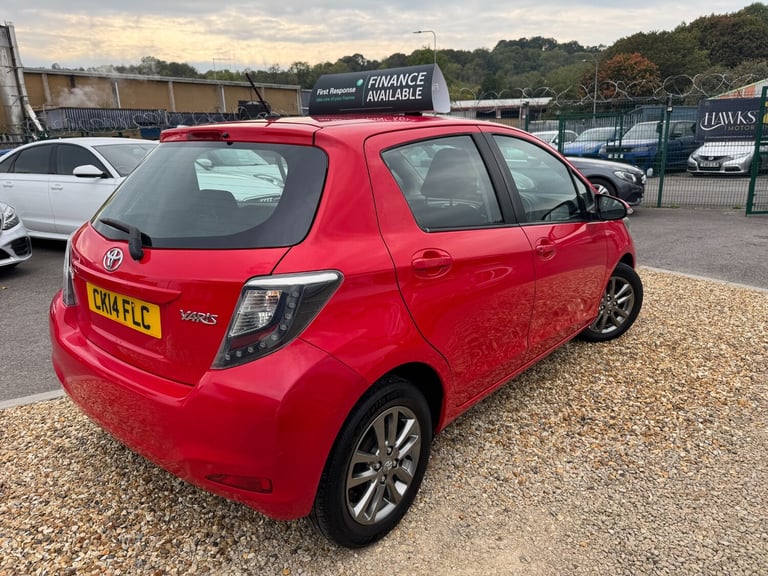 2014 Toyota Yaris 1.33 VVT-i Icon+ 5dr HATCHBACK Petrol Manual