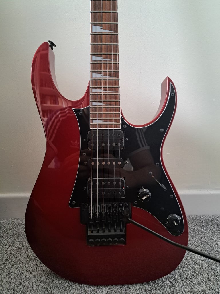Ibanez RG550DX Genesis ruby red