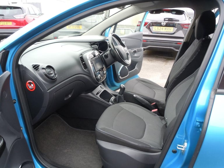 2017 Renault Captur 1.5 dCi ENERGY Dynamique Nav Euro 6 (s/s) 5dr HATCHBACK Diesel Manual