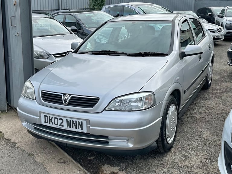 2002 Vauxhall Astra 1.6i Club 5dr Automatic- just 43k miles HATCHBACK Petrol Automatic