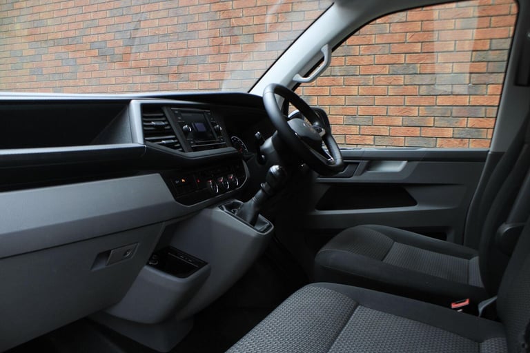 2024 Volkswagen Transporter 2.0 TDI T28 Highline FWD SWB Euro 6 (s/s) 5dr PANEL VAN Diesel Manual