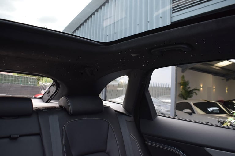 2020 Jaguar F-Pace 2.0 D180 Chequered Flag Auto AWD Euro 6 (s/s) 5dr ESTATE Diesel Automatic
