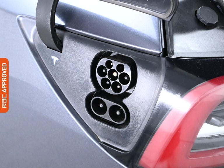 2019 Tesla Model 3 (Dual Motor) Long Range Saloon 4dr Electric Auto 4WDE (346 ps) Saloon ELECTRIC...