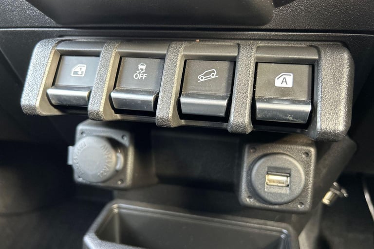2023 Suzuki Jimny 1.5 LCV 3dr Petrol Manual ALLGRIP Euro 6 (101 ps) WINDOW VAN Petrol Manual