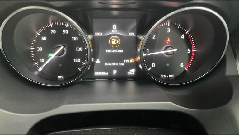 2015 Land Rover Range Rover Evoque 2.0 TD4 SE Tech Auto 4WD Euro 6 (s/s) 5dr