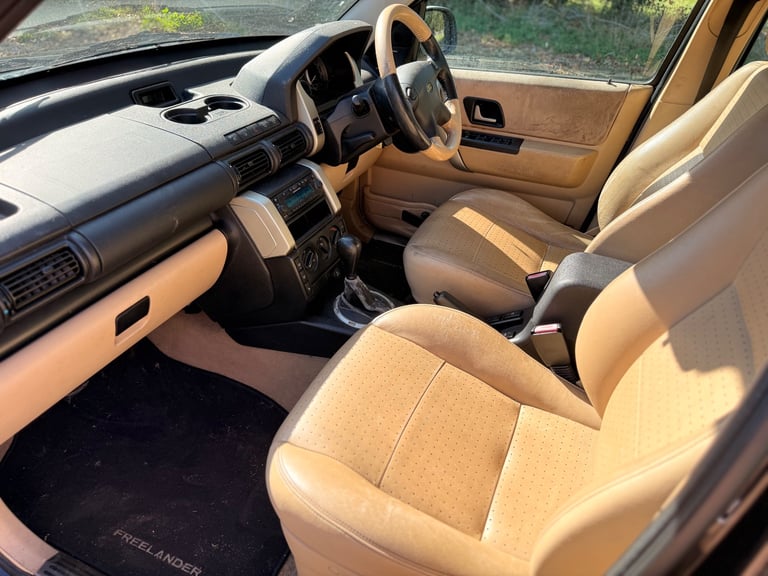 AUTOMATIC 4x4 - LANDROVER FREELANDER