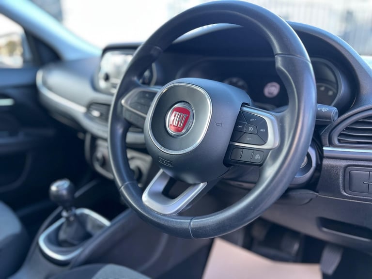 2018 Fiat Tipo 1.4 MPI Easy Euro 6 5dr HATCHBACK Petrol Manual