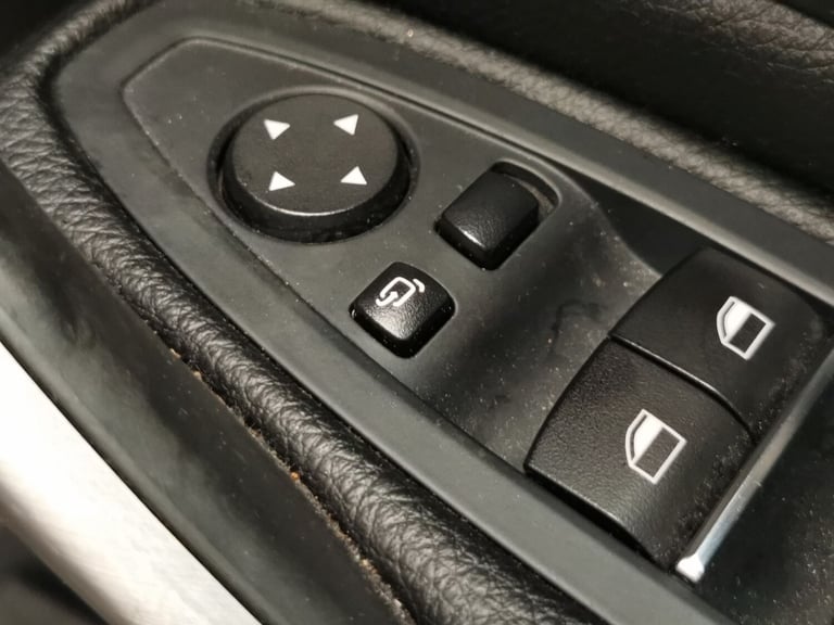 2018 BMW 3 Series 340i M Sport Shadow Edition 4dr Step Auto SALOON PETROL Automatic