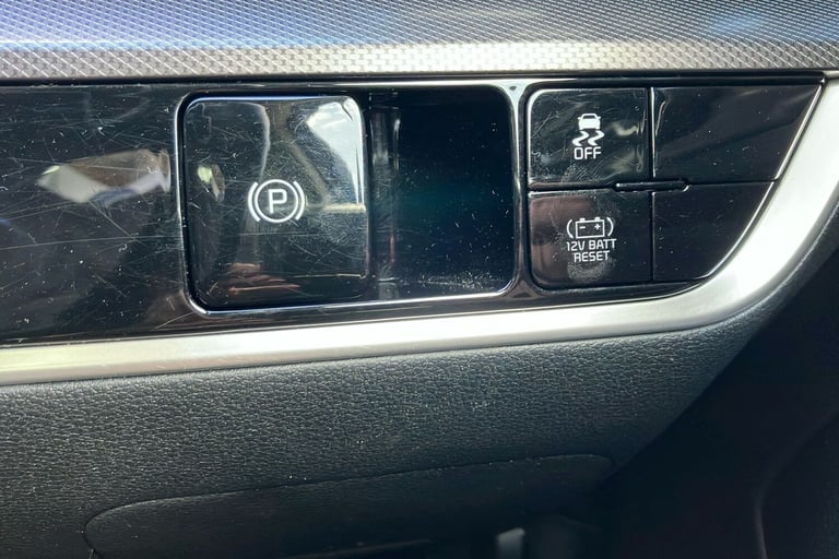  Kia Sportage 1.6 H T Gdi 4 Suv 5dr Petrol Hybrid Auto Euro 6 s/s 226 Bhp