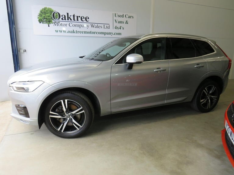 VOLVO XC60 2.0 D4 R-Design Auto AWD Euro 6 (s/s) 5dr Silver Auto Diesel 2018