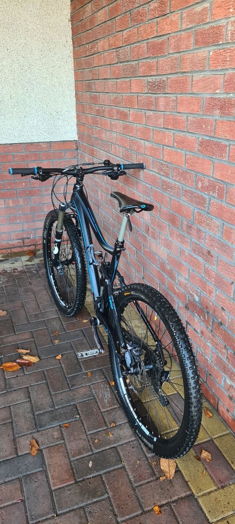 Merida One Twenty medium full suspension mountain bike