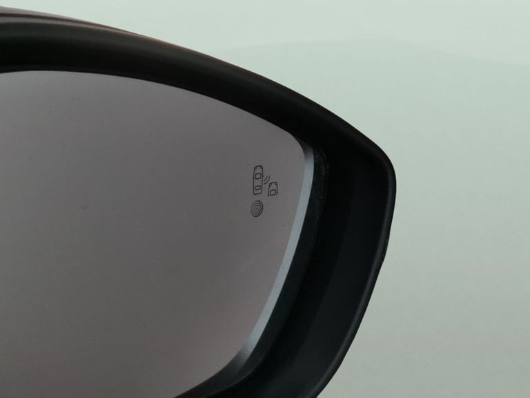 2023 Peugeot 2008 100kW GT 50kWh 5dr Auto HATCHBACK ELECTRIC Automatic