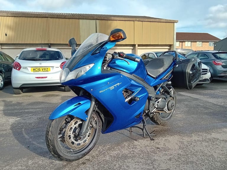 2011 60 TRIUMPH SPRINT ST1050 ABS 1050 ST TOURER GT BLUE PANNIERS VERY CLEAN
