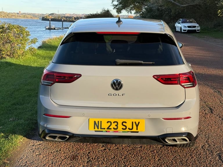 2023 23 VOLKSWAGEN GOLF 1.5 TSI R-LINE HATCHBACK 5DR PETROL MANUAL EURO 6 (S/S) 