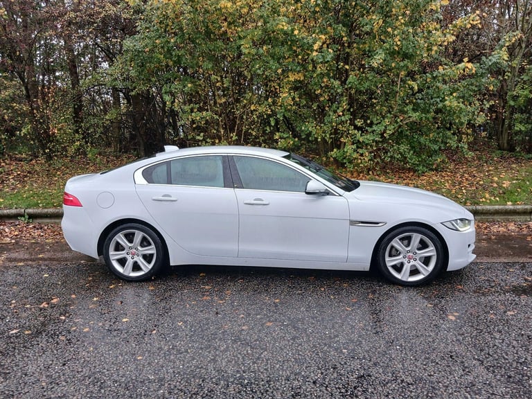 2016 Jaguar XE 2.0d [180] Portfolio 4dr Auto SALOON DIESEL Automatic