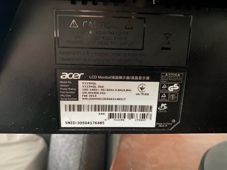 Acer V223HQL 21.5 inch VGA DVI-D 1920x1080 Monitor With Stand