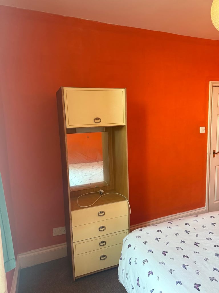 Spacious and Cosy Double Room for Rent in - BS3 4PF