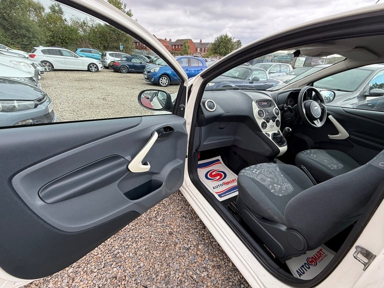 SERVICE HISTORY,2KEYS,MOT,3 MONTH WARRANTY 