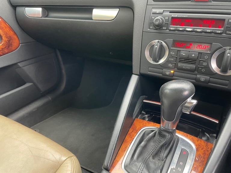 AUDI A3 2.0 TDI SE AUTOMATIC 05 REG BLACK 3 DOOR MOT AUGUST 2026 SERVICE HISTORY 48+MPG